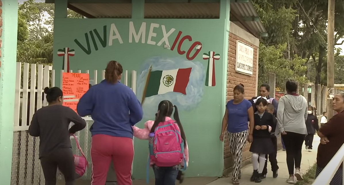 Por Primera Vez En Este Ciclo Escolar Madres Padres Y Tutores